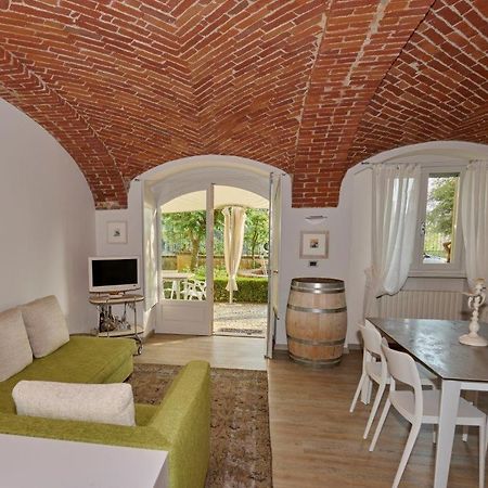 La Morra Suite Exterior photo